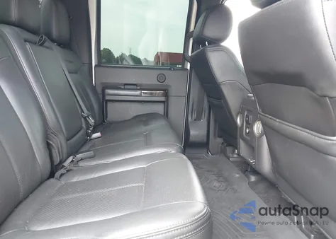 2015 Ford F-250 Lariat из США, поврежденный, VIN 1FT7W2BT3FEA37930